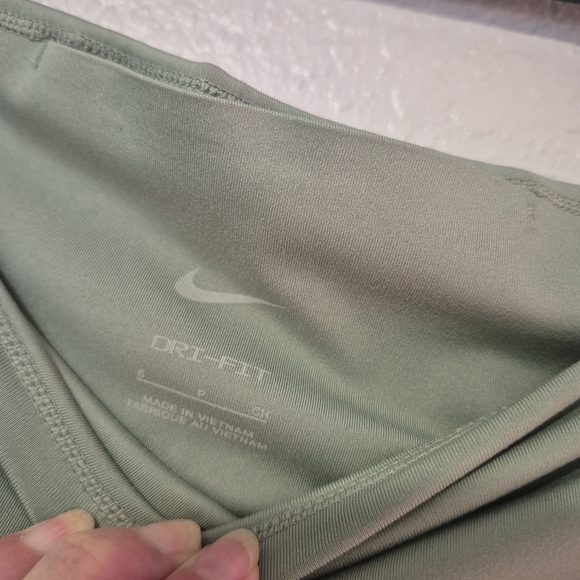NIKE Womens Light Green Leggings - Picture 3 of 3